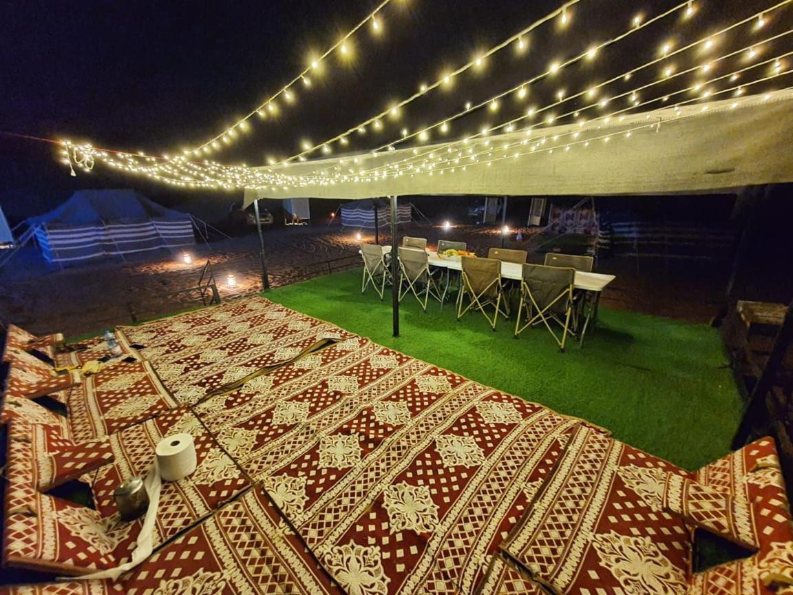 Crescent Desert Private Camp Shāhiq 외부 사진