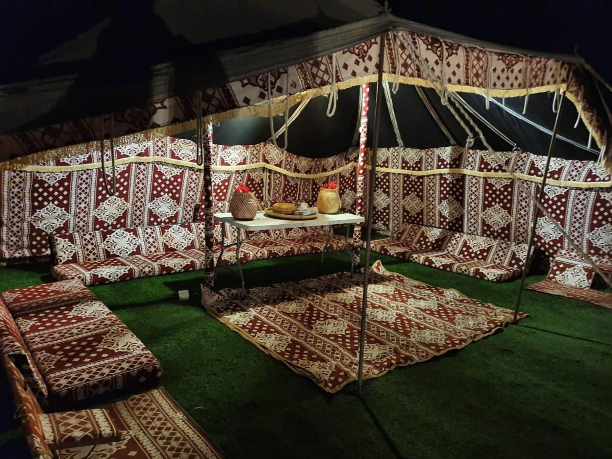 Crescent Desert Private Camp Shāhiq 외부 사진