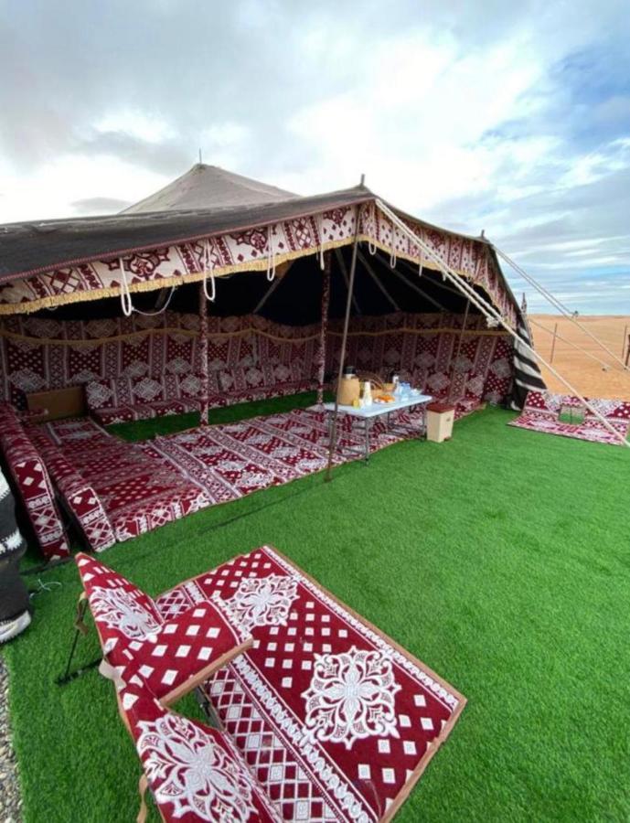 Crescent Desert Private Camp Shāhiq 외부 사진
