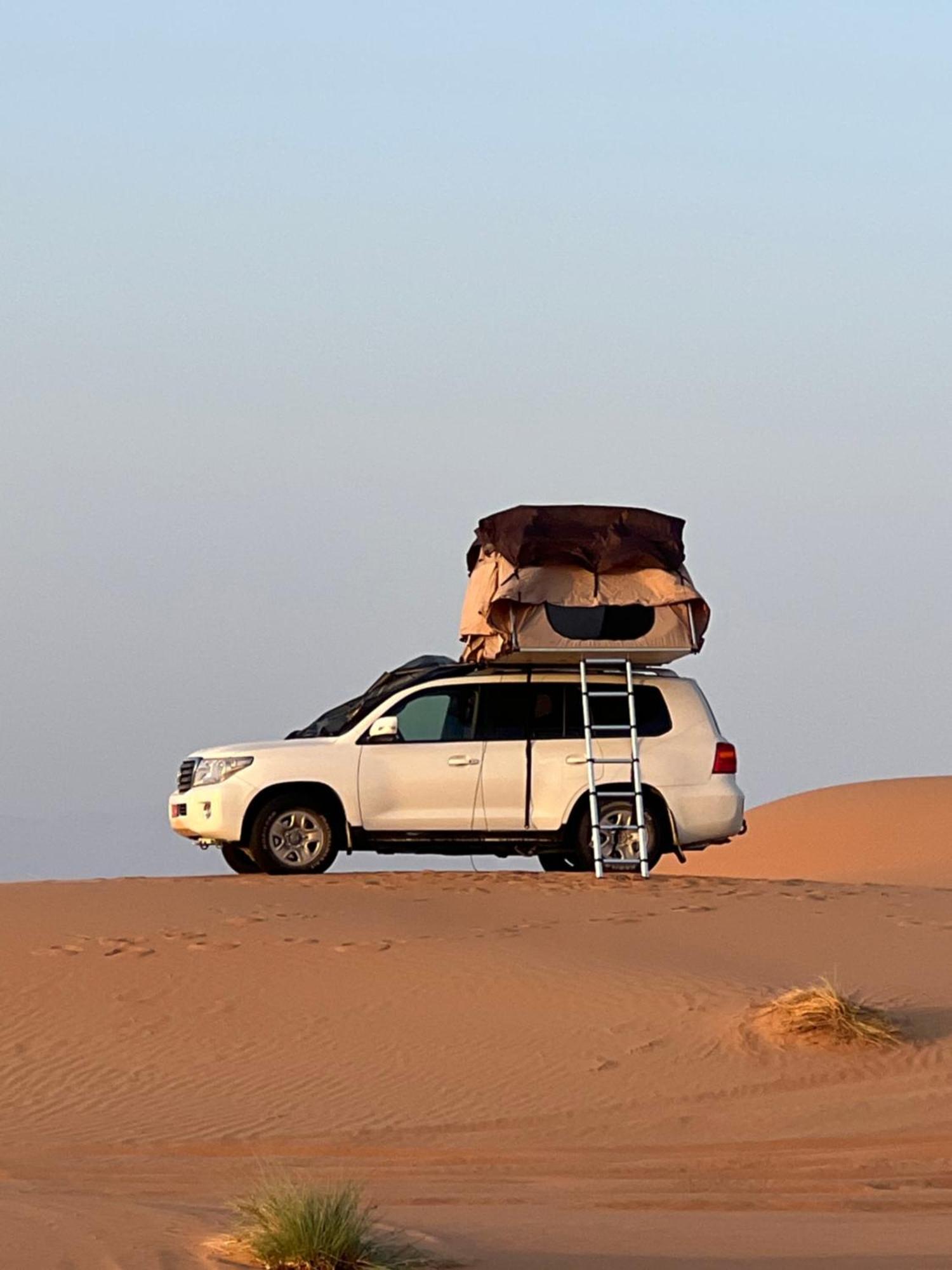 Crescent Desert Private Camp Shāhiq 외부 사진